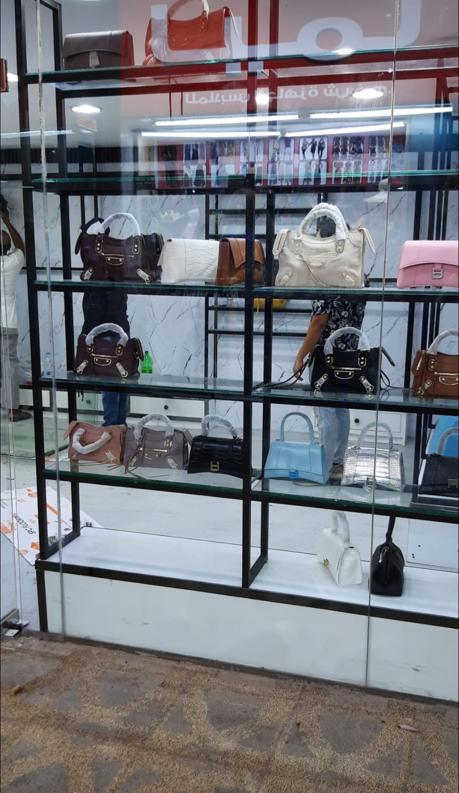 Salina Ladies Fashion - After / Display Shelving